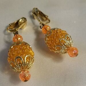 Vintage textured clip on earrings